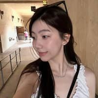 Sitter Profile Image: Yutong J.