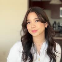 Sitter Profile Image: Trisha F.