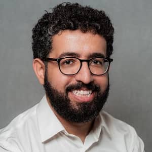 Sitter Profile Image: Aziz A.