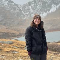 Sitter Profile Image: Emma N.