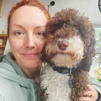 Sitter Profile Image: Stéphanie R.