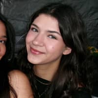 Sitter Profile Image: Ariana S.