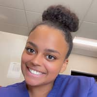 Sitter Profile Image: RaeAnna B.