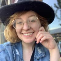 Sitter Profile Image: Courtney W.