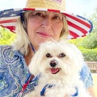 Sitter Profile Image: Keliecathran B.