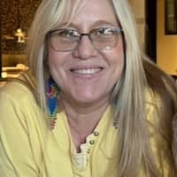 Sitter Profile Image: Theresa A.