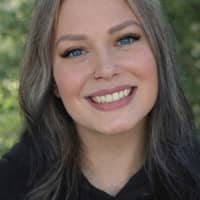 Sitter Profile Image: Raven L.