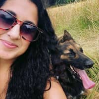 Sitter Profile Image: Melanie M.