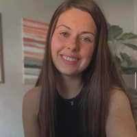 Sitter Profile Image: Eva K.