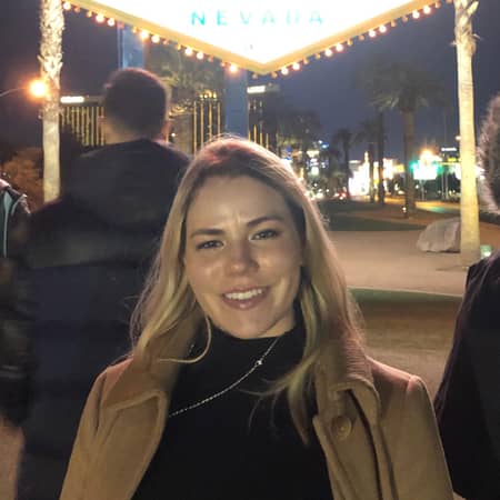 Sitter Profile Image: Daphne C.