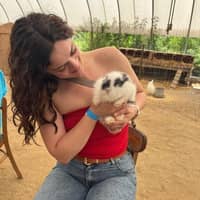 Sitter Profile Image: Carolyn C.