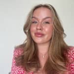 Sitter Profile Image: Signe V.