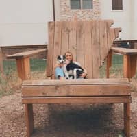 Sitter Profile Image: Brooke K.