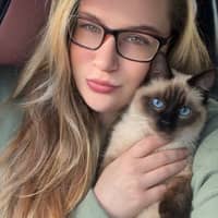 Sitter Profile Image: Miranda H.