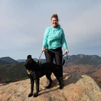 Sitter Profile Image: Elizabeth D.