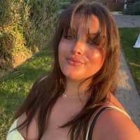 Sitter Profile Image: Alexandra B.