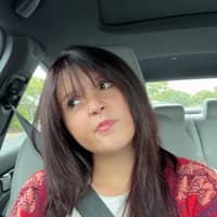 Sitter Profile Image: Julie H.