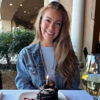 Sitter Profile Image: Stephanie S.