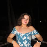 Sitter Profile Image: Hailey B.