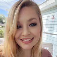 Sitter Profile Image: Amanda M.