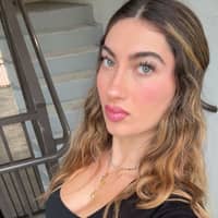 Sitter Profile Image: Mariah K.