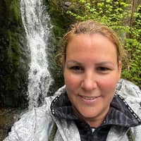 Sitter Profile Image: Rebecca R.