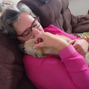 Sitter Profile Image: Emmanuelle C.