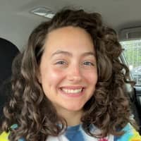 Sitter Profile Image: Hannah R.