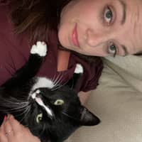 Sitter Profile Image: Amanda M.