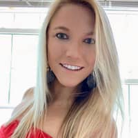 Sitter Profile Image: Sarah K.