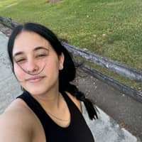 Sitter Profile Image: Emilys L.