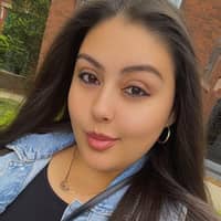 Sitter Profile Image: Alexis R.