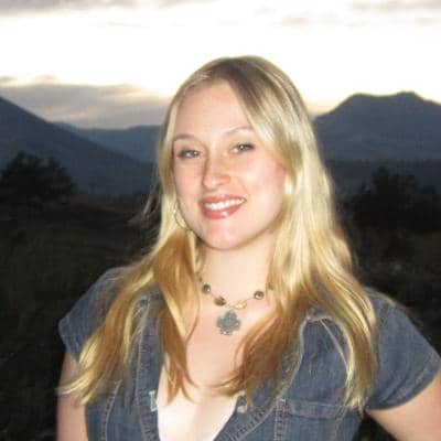 Sitter Profile Image: Evelyn R.