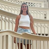 Sitter Profile Image: abigail s.