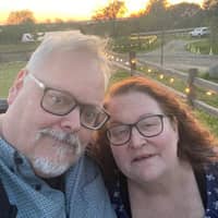 Sitter Profile Image: Sarah & Ben L.