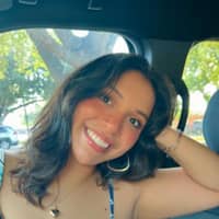 Sitter Profile Image: Carolina C.