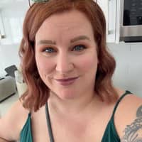 Sitter Profile Image: Amanda M.