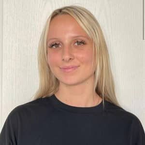 Sitter Profile Image: Eva L.