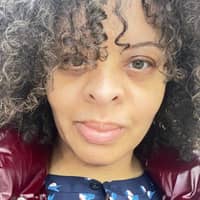 Sitter Profile Image: Twanna W.