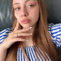 Sitter Profile Image: Paris M.