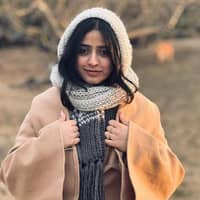 Sitter Profile Image: Komal K.