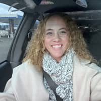 Sitter Profile Image: Bernadette E.