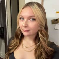Sitter Profile Image: Madison H.