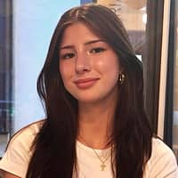 Passarens profilbild: Naomi A.