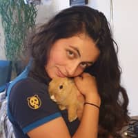 Sitter Profile Image: Pauline L.