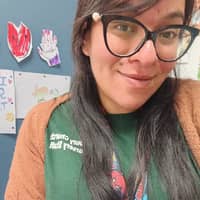 Sitter Profile Image: Liana B.