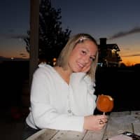 Sitter Profile Image: Evelynn M.