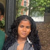 Sitter Profile Image: Yasmin D.