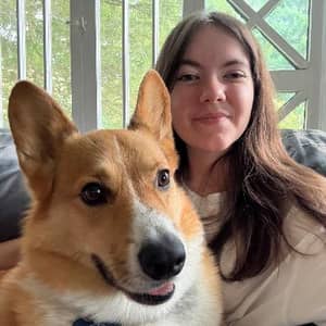 Sitter Profile Image: Libby H.