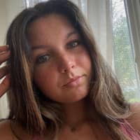 Sitter Profile Image: Maddie S.